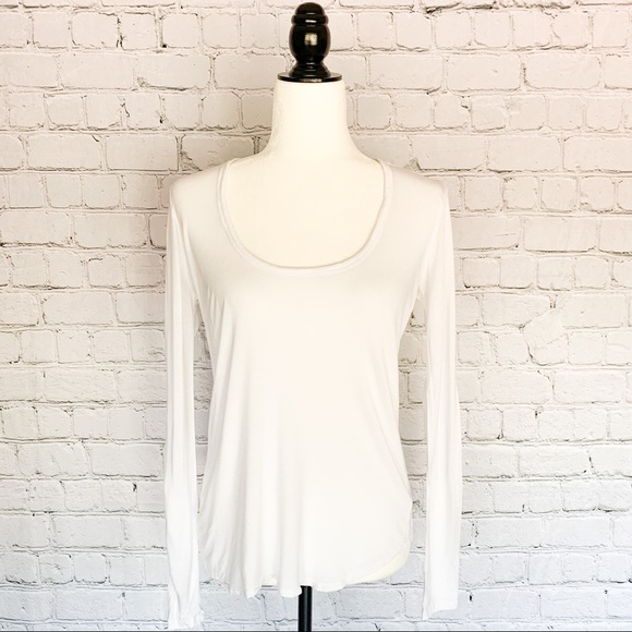 Aritzia Talula White Shirt - Picture 1 of 4